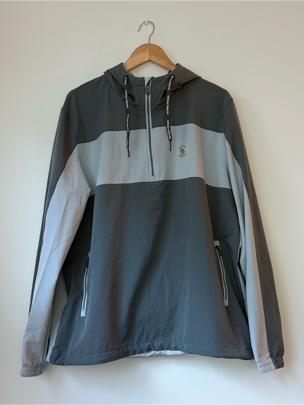Original Penguin by Munsingwear Mens Large Quarter Zip Hooded Windbreaker Grey